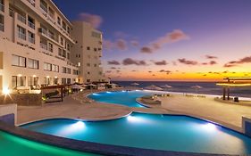 Cyan Cancun Hotel&Spa